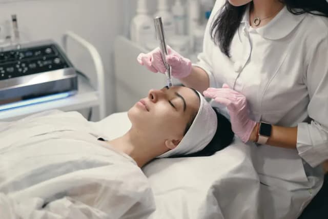 Elora PMU Pico Laser Treatment Image 1